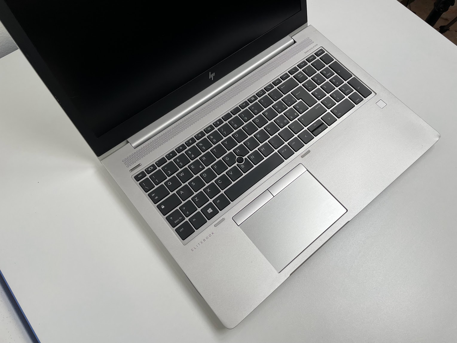 Prenosnik HP EliteBook 850 G5 / i5 / RAM 16 GB / 256GB SSD / 15 - slika 2