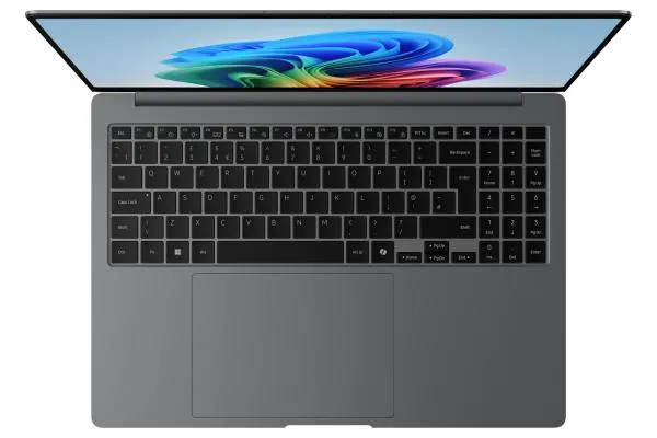 Prenosnik Samsung Galaxy BOOK5 / Core Ultra 5 / RAM 16 GB / 512GB SSD - slika 3